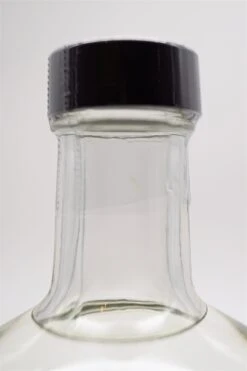 Gin 45% 11 Gin 45% -Waterford Verkäufe dsc00555dugmakxtpficd