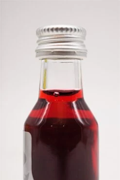 Jostabeerenlikör Kleinflaschen -Waterford Verkäufe dsc08085mkgrohk3cvpsj